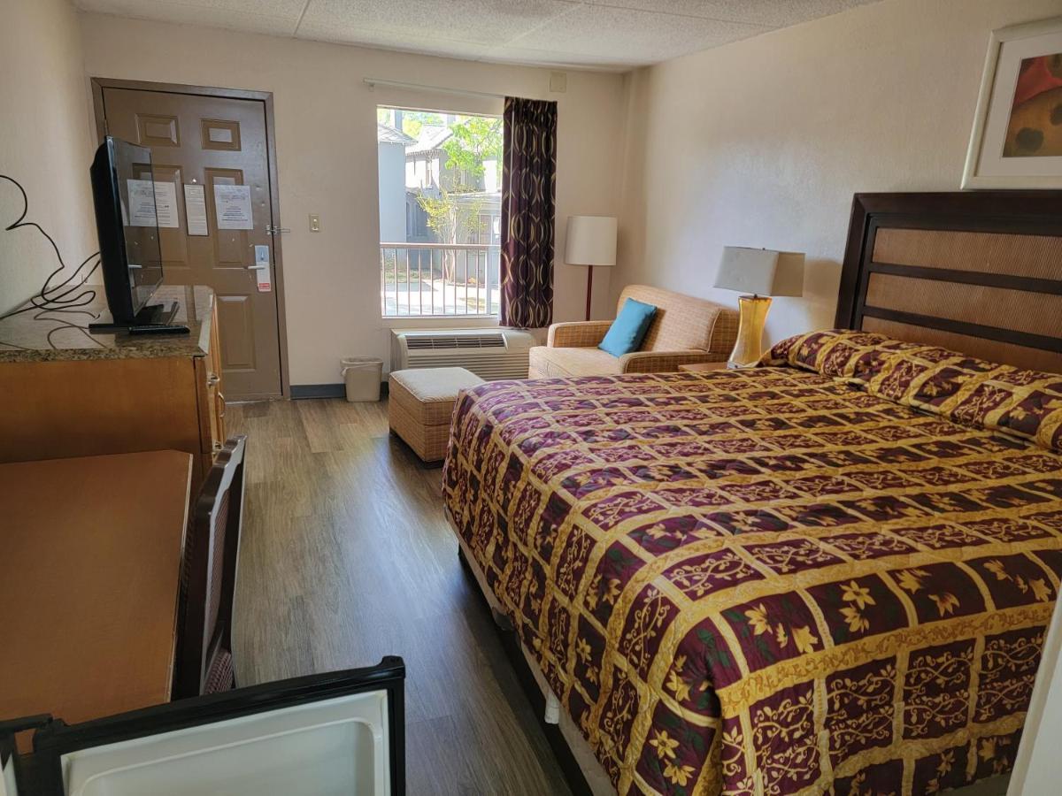 Studio 9 Inn & Suites Декатур Экстерьер фото