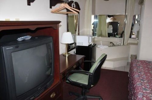 Studio 9 Inn & Suites Декатур Экстерьер фото